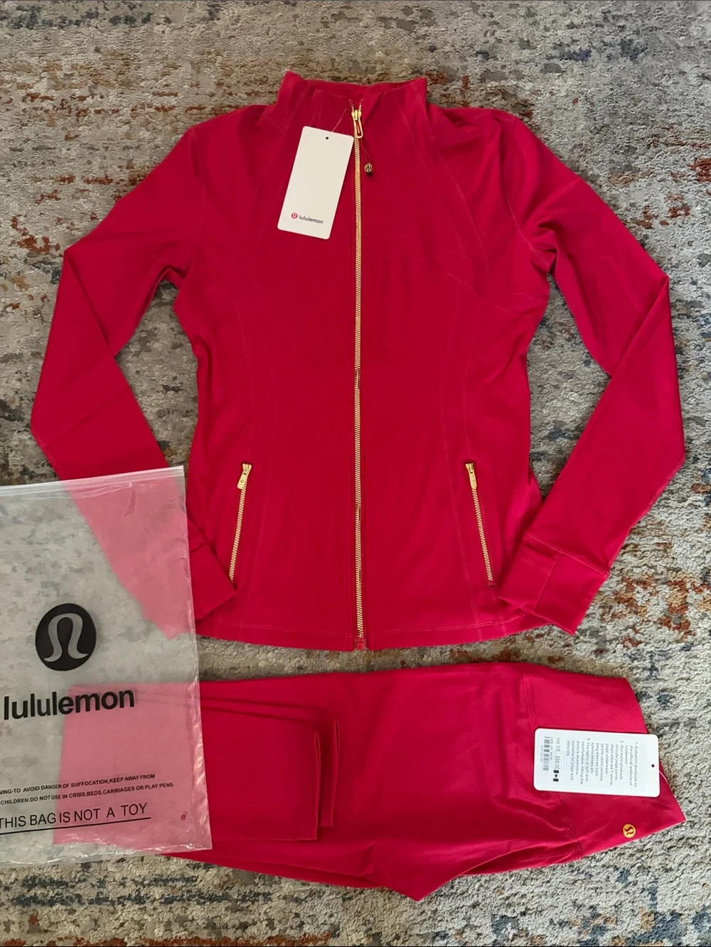 Lululemon Red  Full-Zip Jacket & Leggings Set size 10